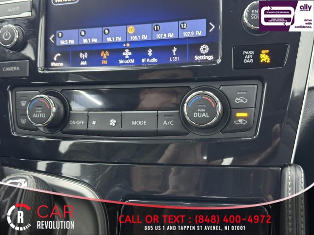 2023 Nissan Maxima SV CVT photo