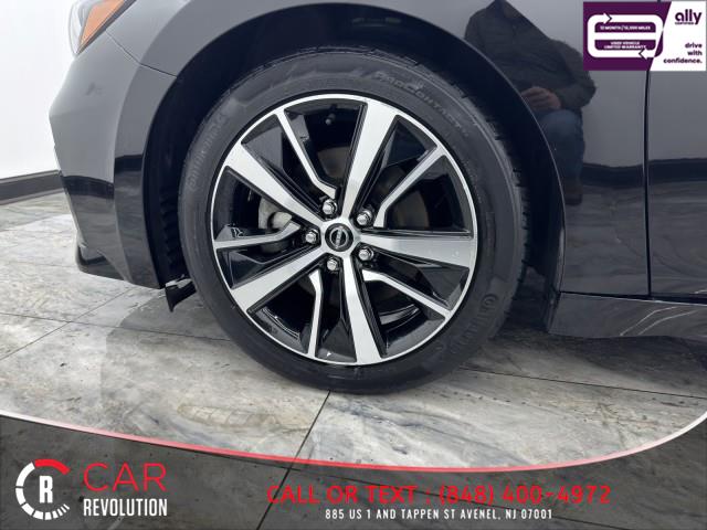 2023 Nissan Maxima SV CVT photo