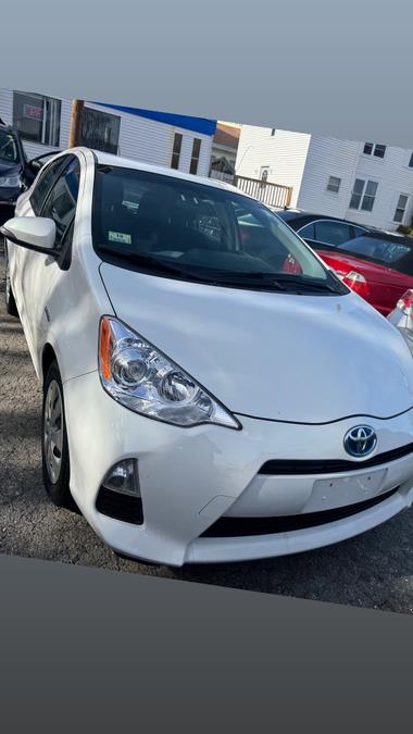 2012 Toyota Prius c Three