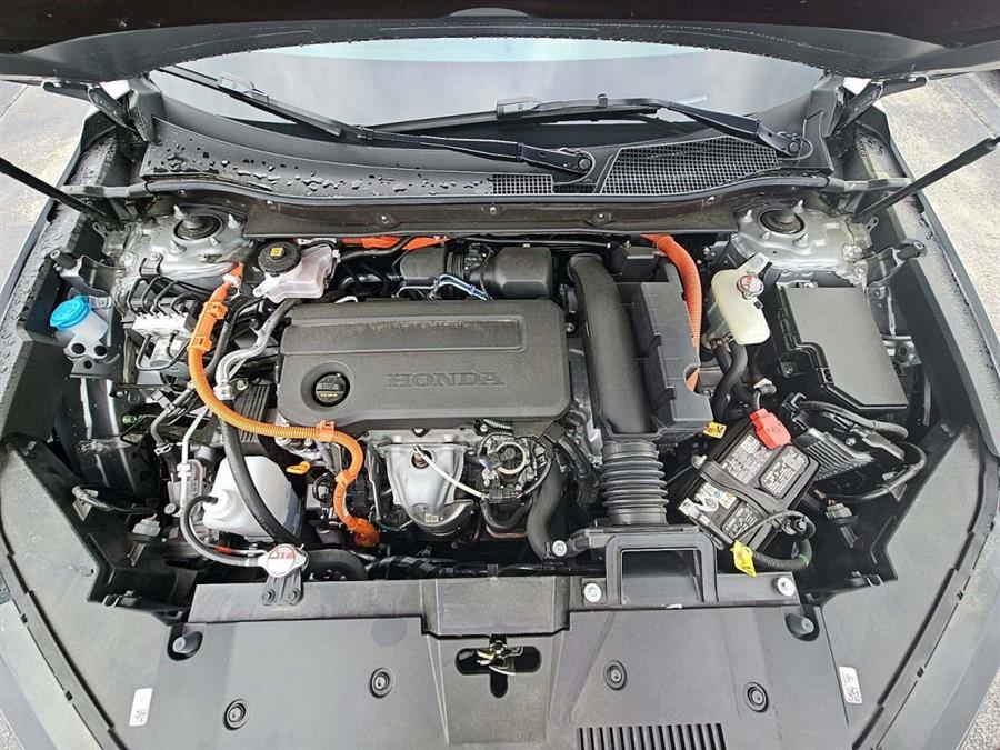 2024 Honda CR-V Hybrid Sport Touring AWD photo