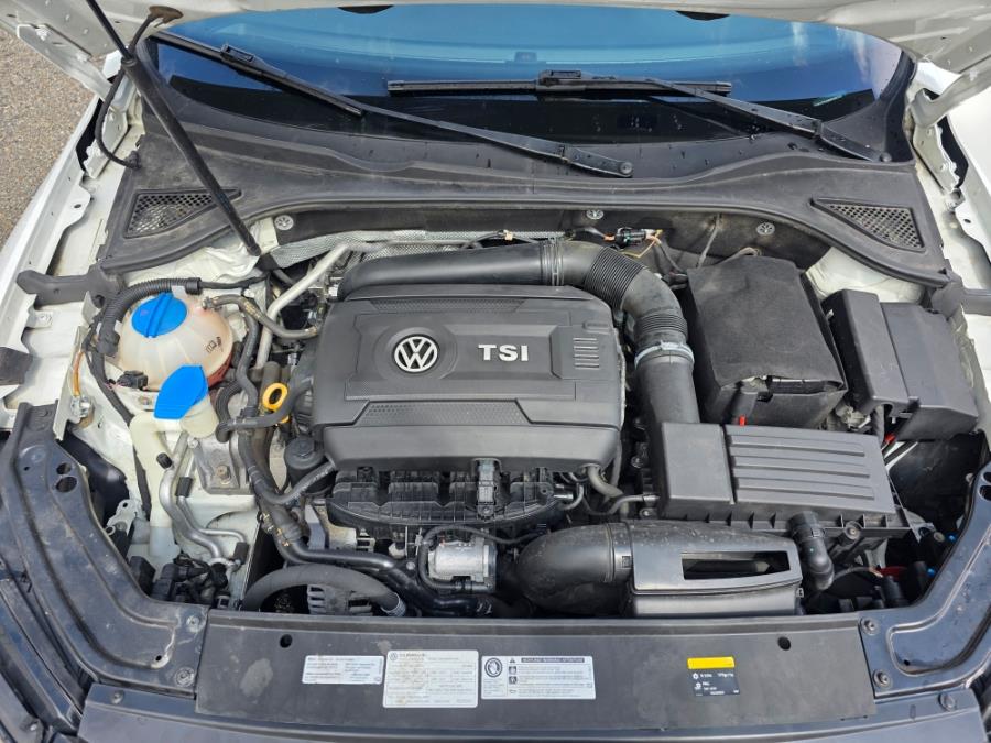 2017 Volkswagen Passat 1.8T S Auto photo