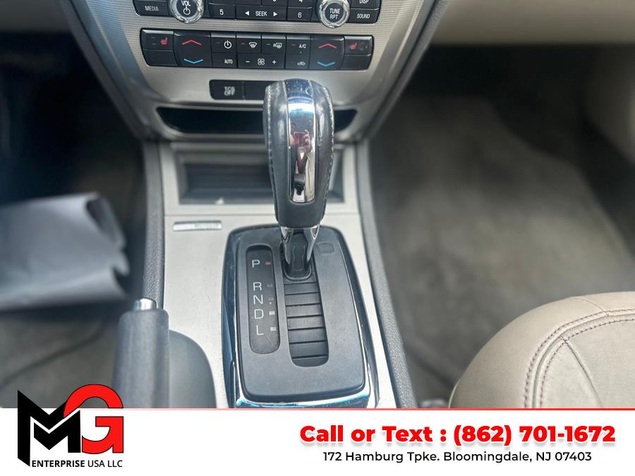 2011 Ford Fusion Hybrid photo