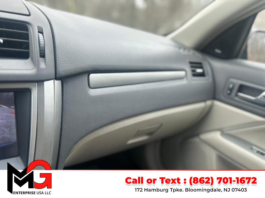 2011 Ford Fusion Hybrid photo
