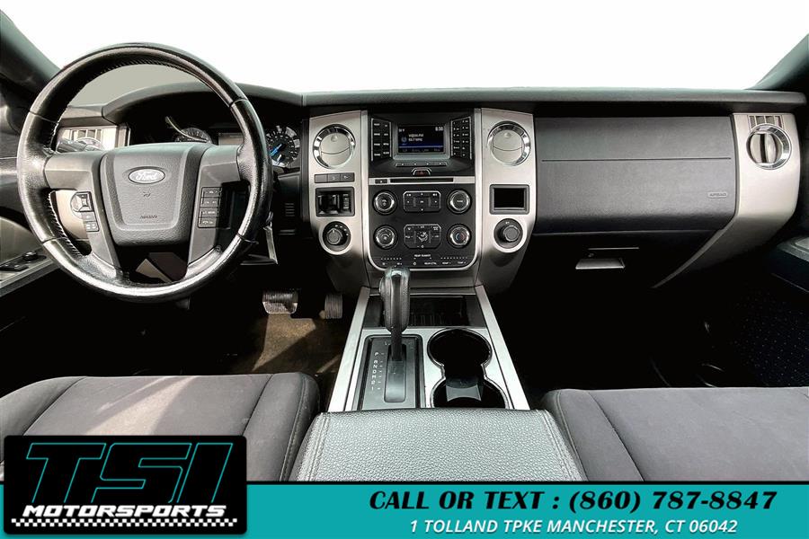 2016 Ford Expedition 4WD 4dr XLT photo