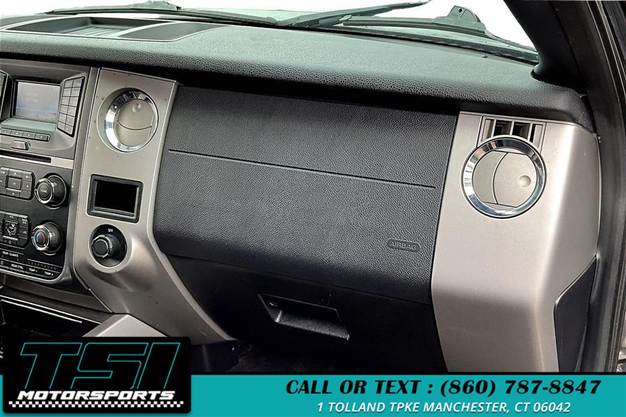 2016 Ford Expedition 4WD 4dr XLT photo