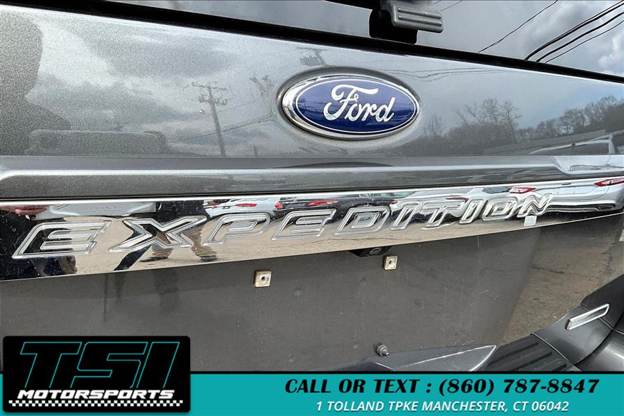 2016 Ford Expedition 4WD 4dr XLT photo