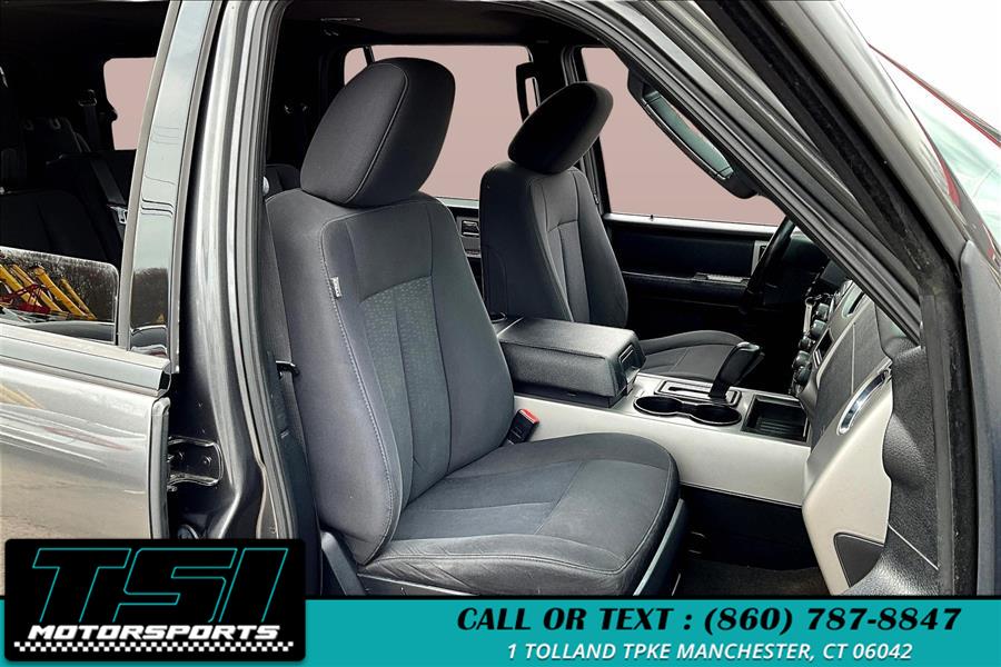2016 Ford Expedition 4WD 4dr XLT photo
