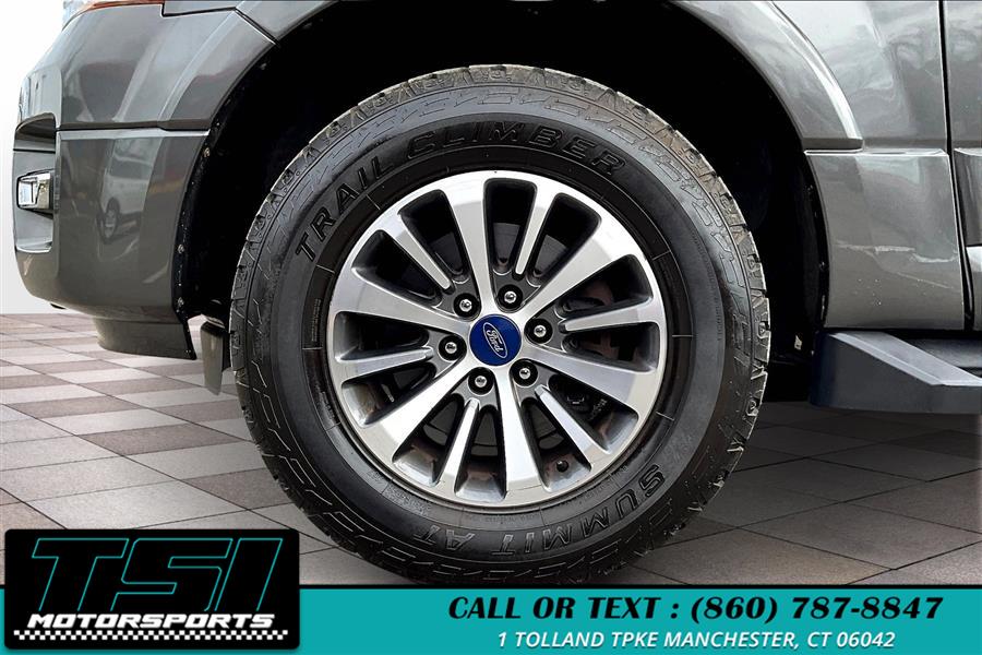 2016 Ford Expedition 4WD 4dr XLT photo