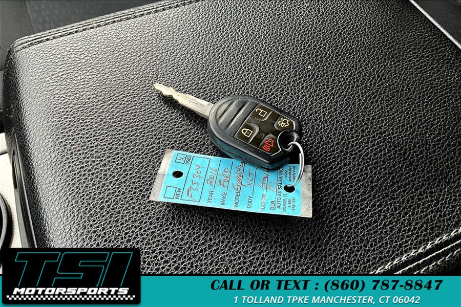 2016 Ford Expedition 4WD 4dr XLT photo