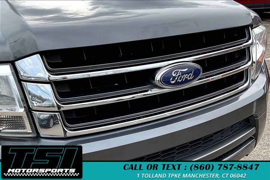 2016 Ford Expedition 4WD 4dr XLT photo