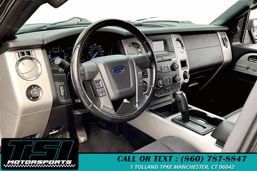 2016 Ford Expedition 4WD 4dr XLT photo