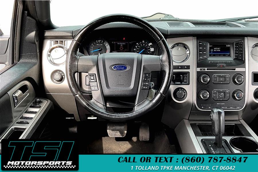 2016 Ford Expedition 4WD 4dr XLT photo