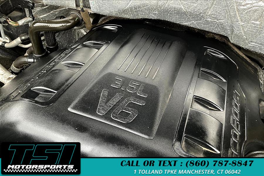 2016 Ford Expedition 4WD 4dr XLT photo