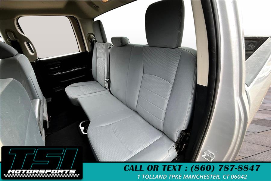 2018 RAM 1500 Express 4x4 Quad Cab 6''4