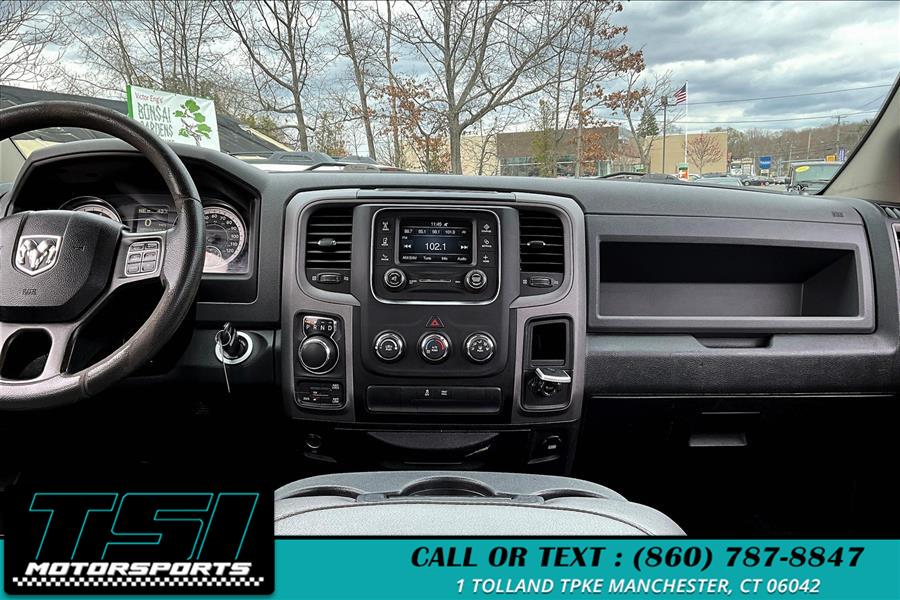 2018 RAM 1500 Express 4x4 Quad Cab 6''4
