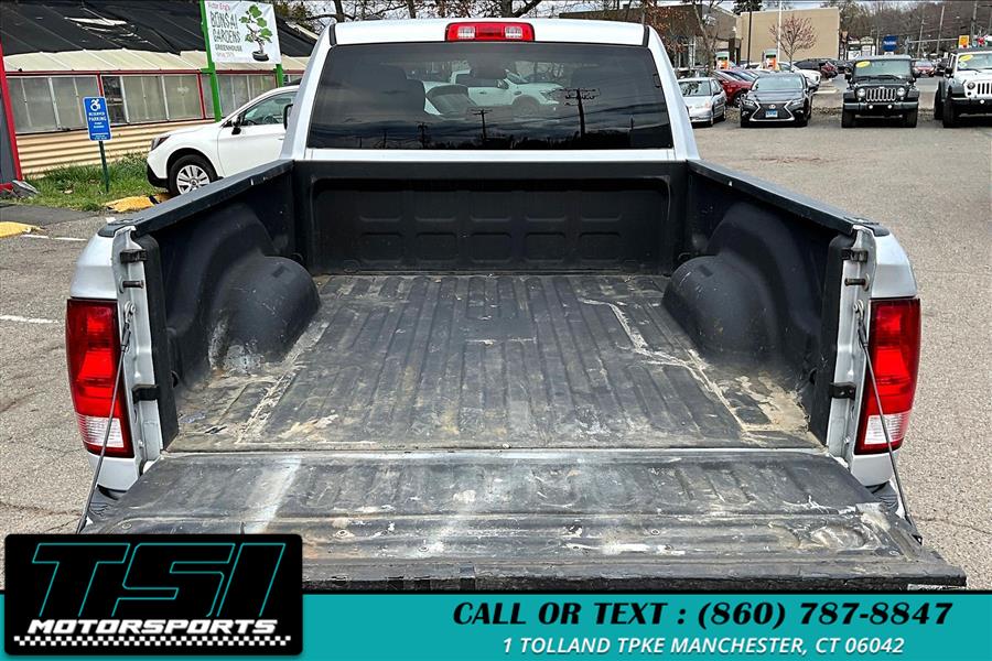 2018 RAM 1500 Express 4x4 Quad Cab 6''4