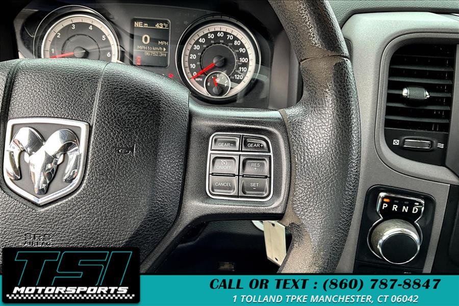 2018 RAM 1500 Express 4x4 Quad Cab 6''4