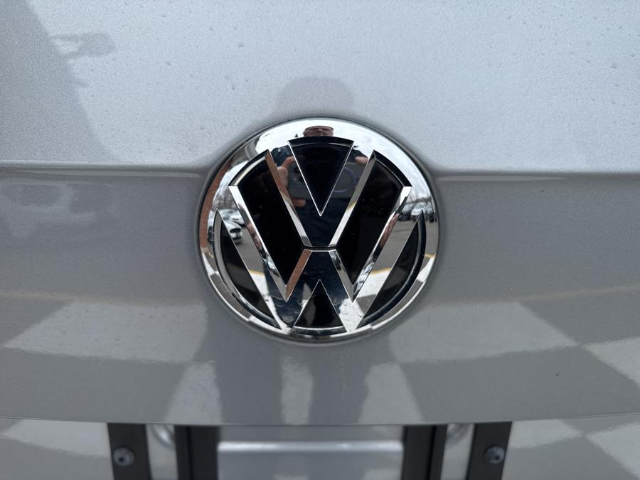 2021 Volkswagen Tiguan 2.0T SE 4MOTION photo