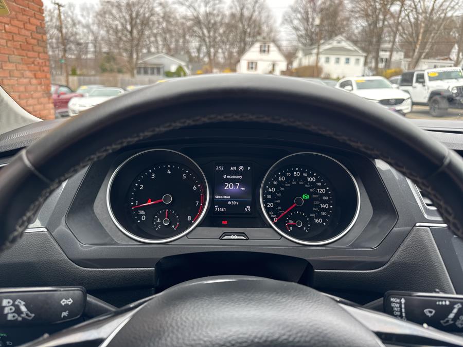 2021 Volkswagen Tiguan 2.0T SE 4MOTION photo