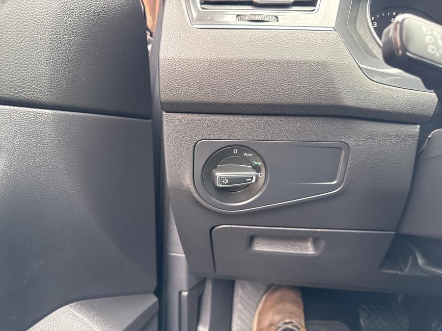 2021 Volkswagen Tiguan 2.0T SE 4MOTION photo