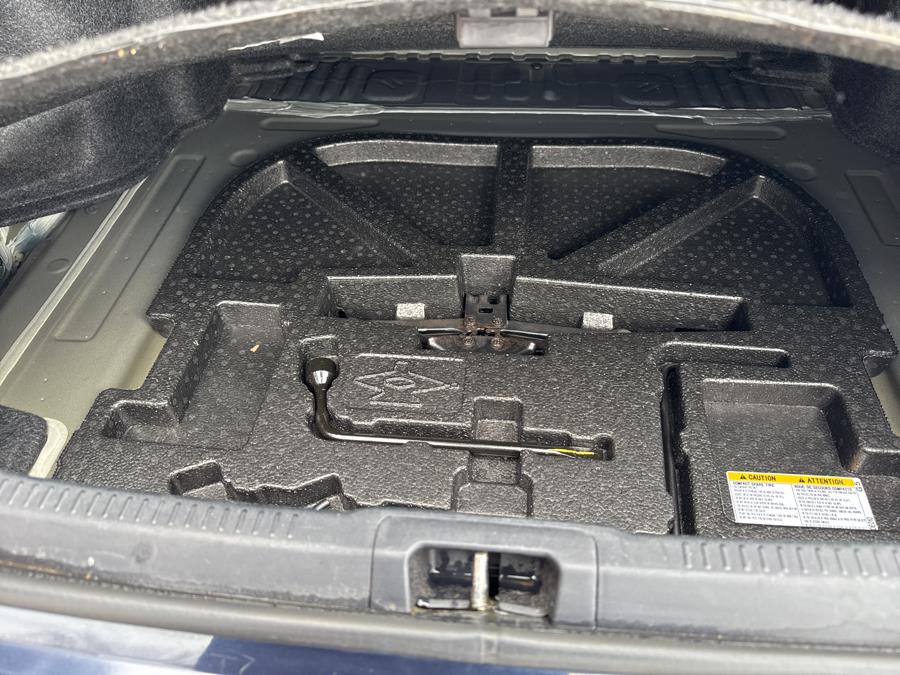 2017 Toyota Camry XLE Auto photo