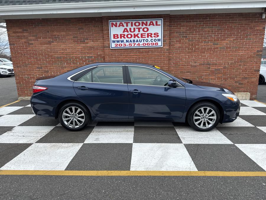 2017 Toyota Camry XLE Auto photo