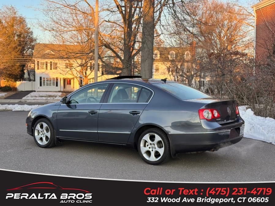2009 Volkswagen Passat Komfort photo