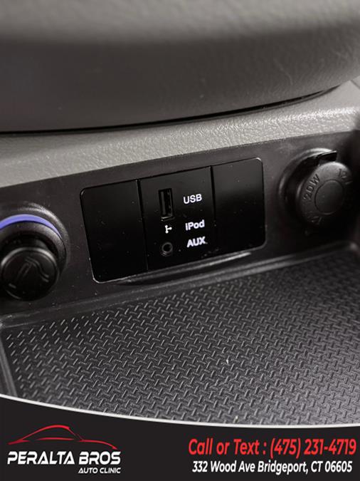 2009 Hyundai Santa Fe GLS photo