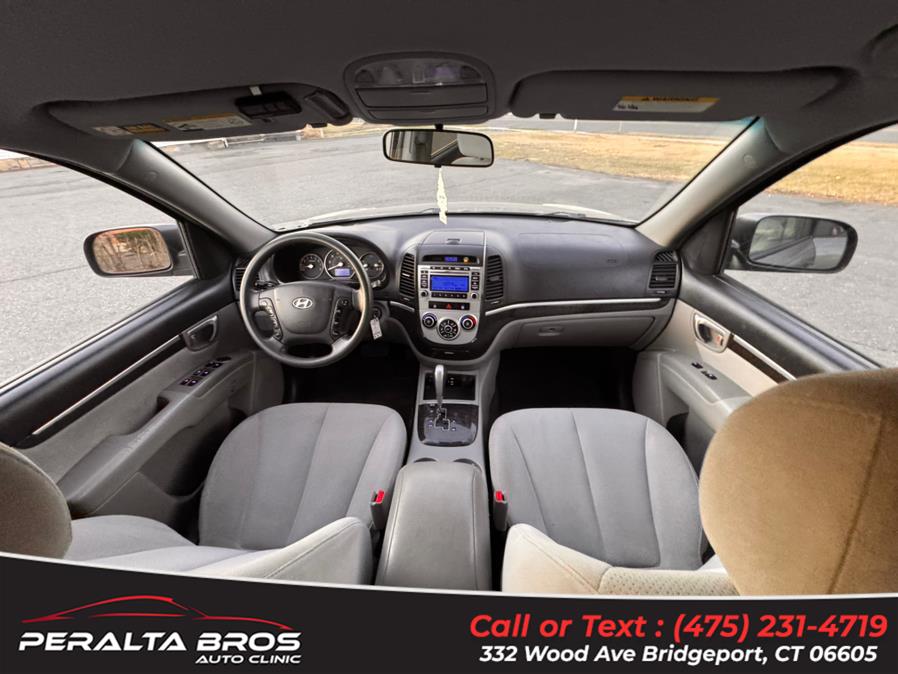 2009 Hyundai Santa Fe GLS photo