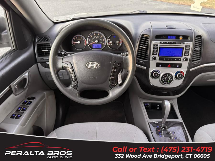 2009 Hyundai Santa Fe GLS photo