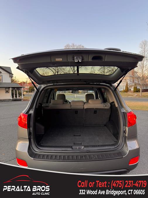 2009 Hyundai Santa Fe GLS photo