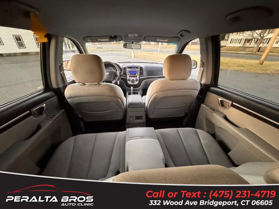 2009 Hyundai Santa Fe GLS photo