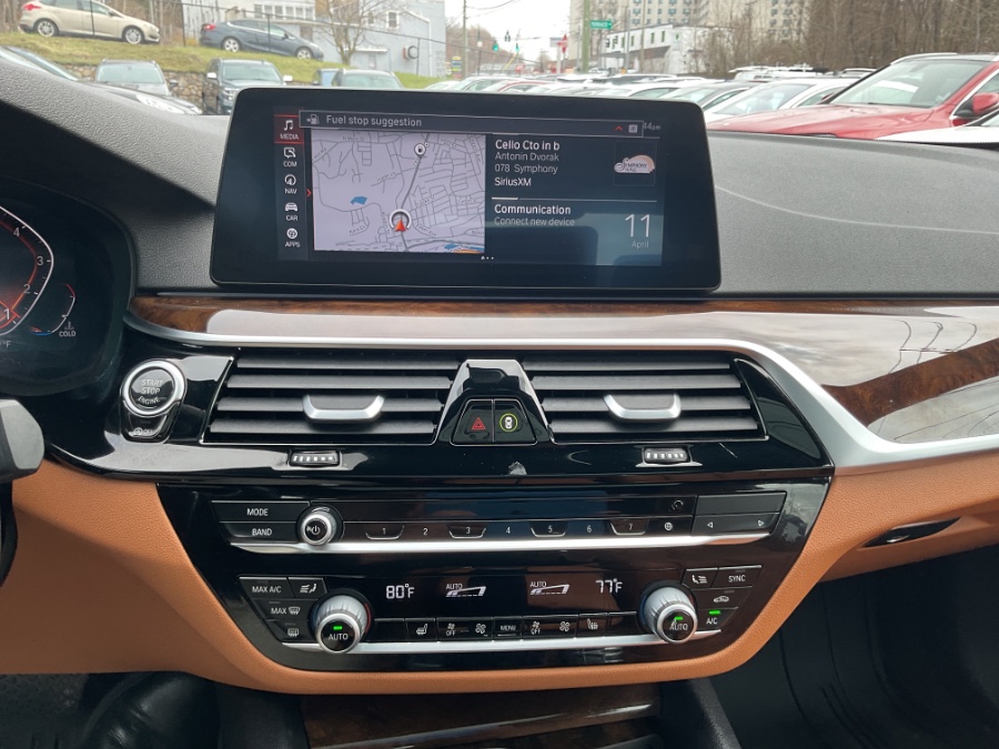 2020 BMW 5-Series 530i xDrive Sedan photo