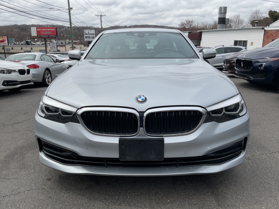 2020 BMW 5-Series 530i xDrive Sedan photo