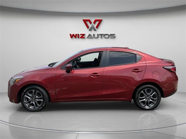 2019 Toyota Yaris LE photo