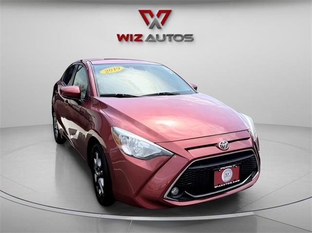 2019 Toyota Yaris LE photo