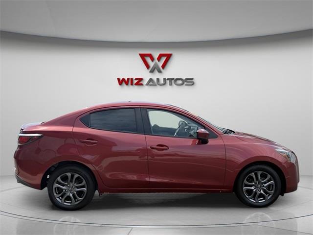 2019 Toyota Yaris LE photo