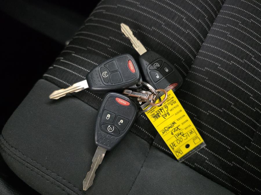 2011 Jeep Wrangler Sahara photo