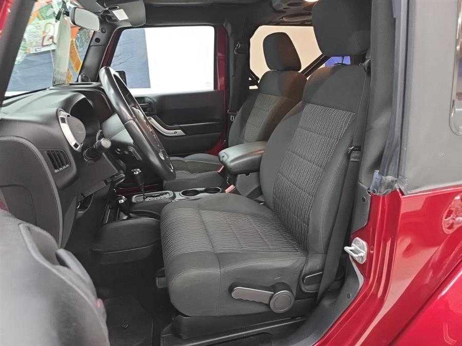 2011 Jeep Wrangler Sahara photo