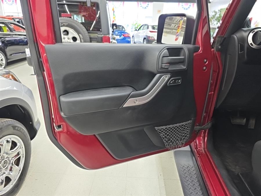2011 Jeep Wrangler Sahara photo