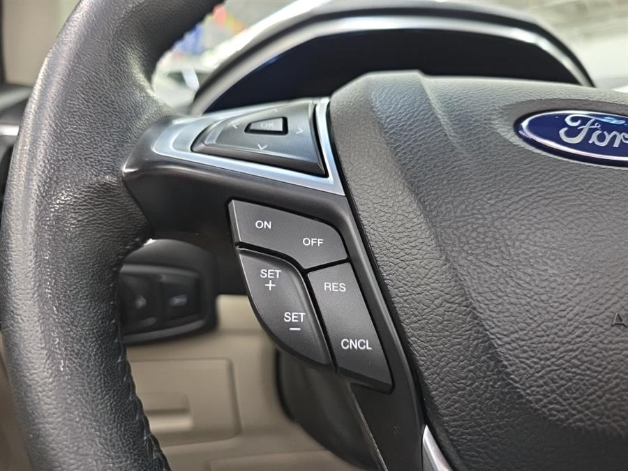 2017 Ford Edge Titanium AWD photo