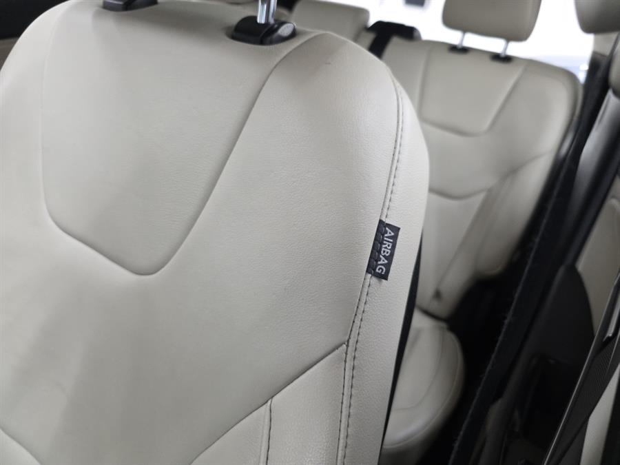 2017 Ford Edge Titanium AWD photo