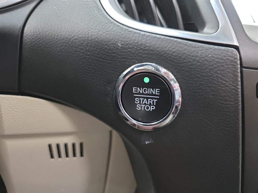 2017 Ford Edge Titanium AWD photo