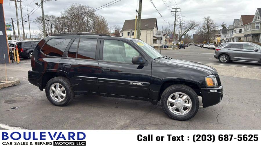 2004 GMC Envoy SLE photo