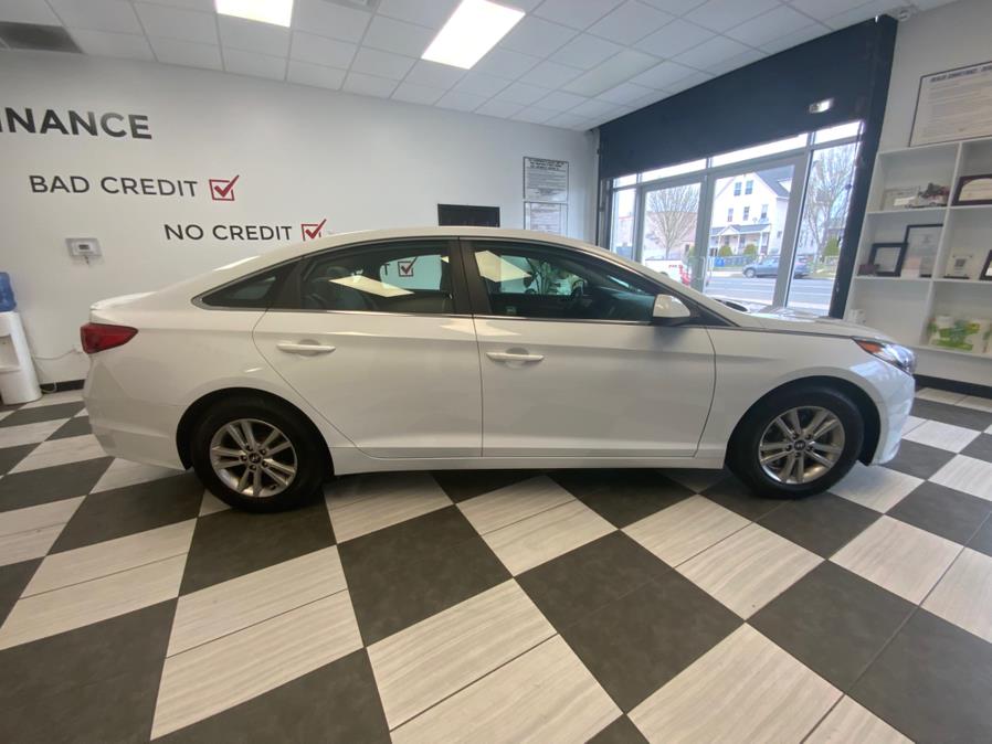 2015 Hyundai Sonata SE photo
