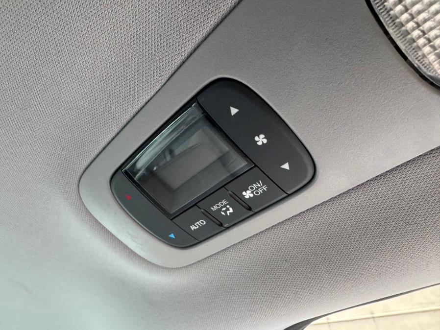 2018 Honda Odyssey Elite Auto photo