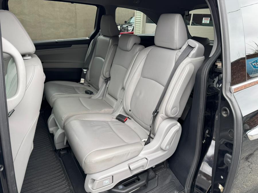 2018 Honda Odyssey Elite Auto photo