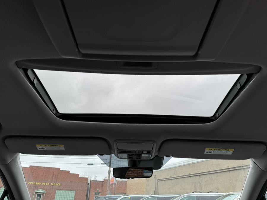 2018 Honda Odyssey Elite Auto photo