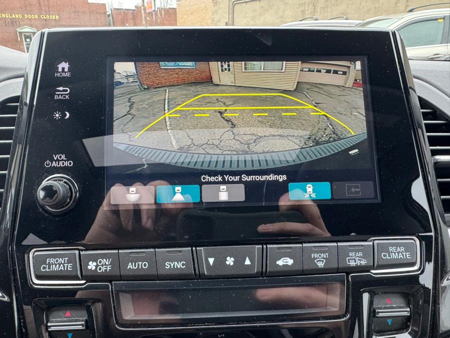 2018 Honda Odyssey Elite Auto photo
