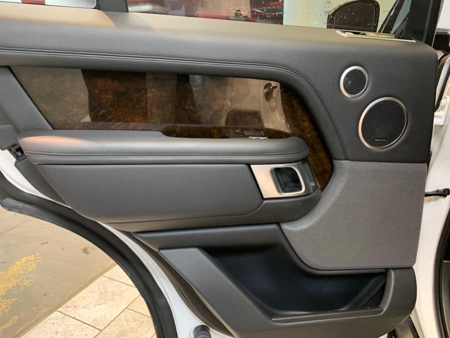 2021 Land Rover Range Rover SWB photo